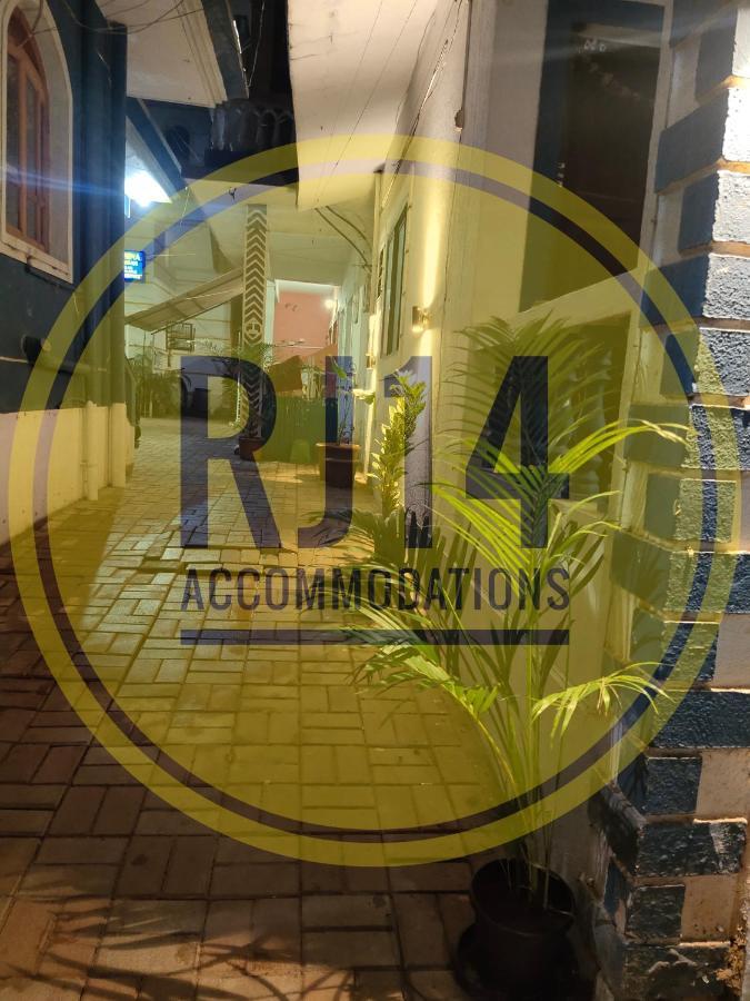 Rj-14 Guest House Baga Eksteriør bilde